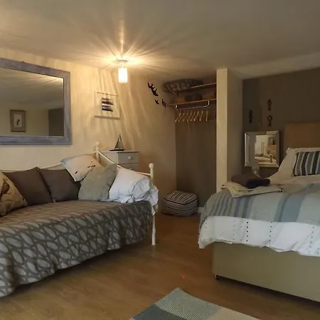 The Swallows Guest House-3